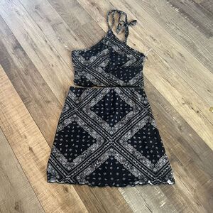 Rebelflow Bandana Print
Matching Skirt Set size M